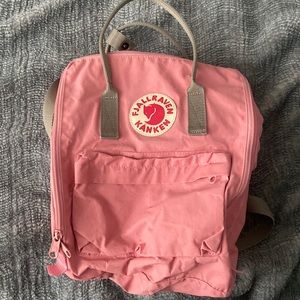 fjallraven kanken backpack